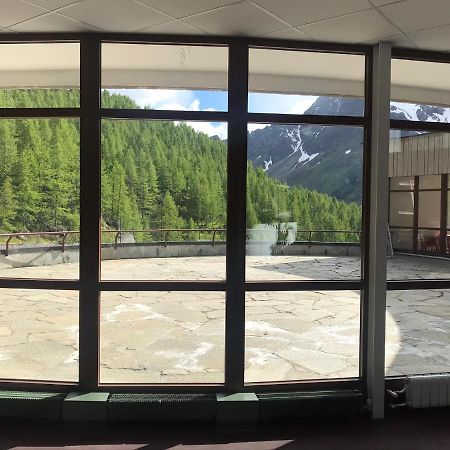 Апартаменты Aroma Di Legno E Profumo Di Neve Брей-Червиния Экстерьер фото